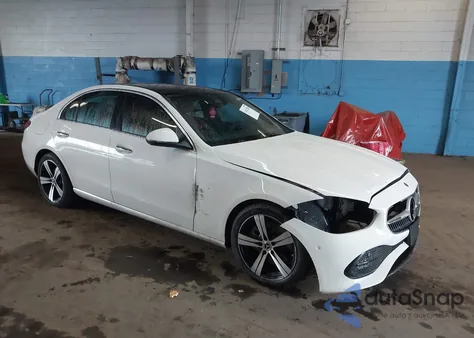 2025 Mercedes-Benz C 300 из США, поврежденный, VIN W1KAF4HB2SR241952